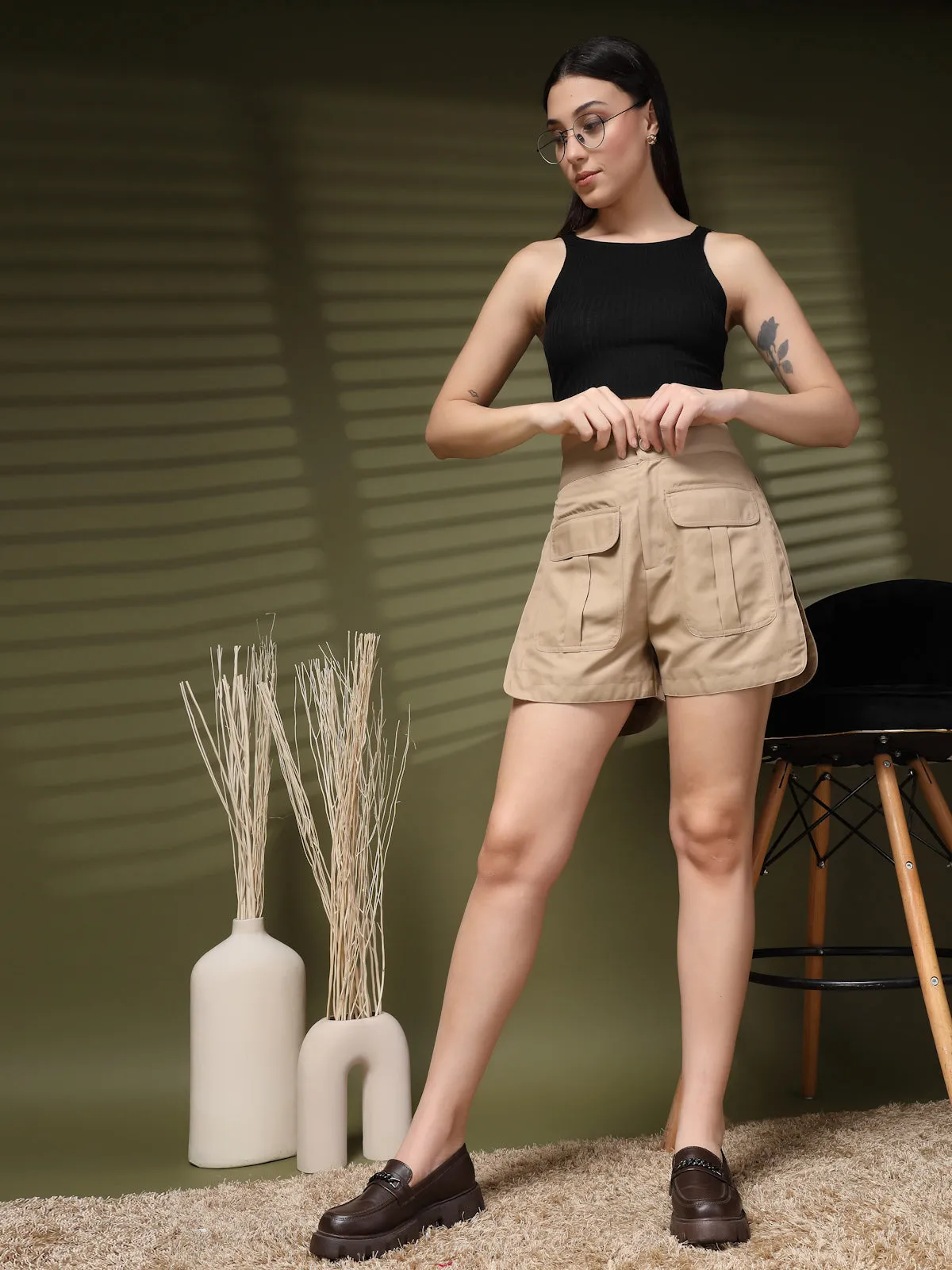 Beige Solid Regular Fit Women Shorts