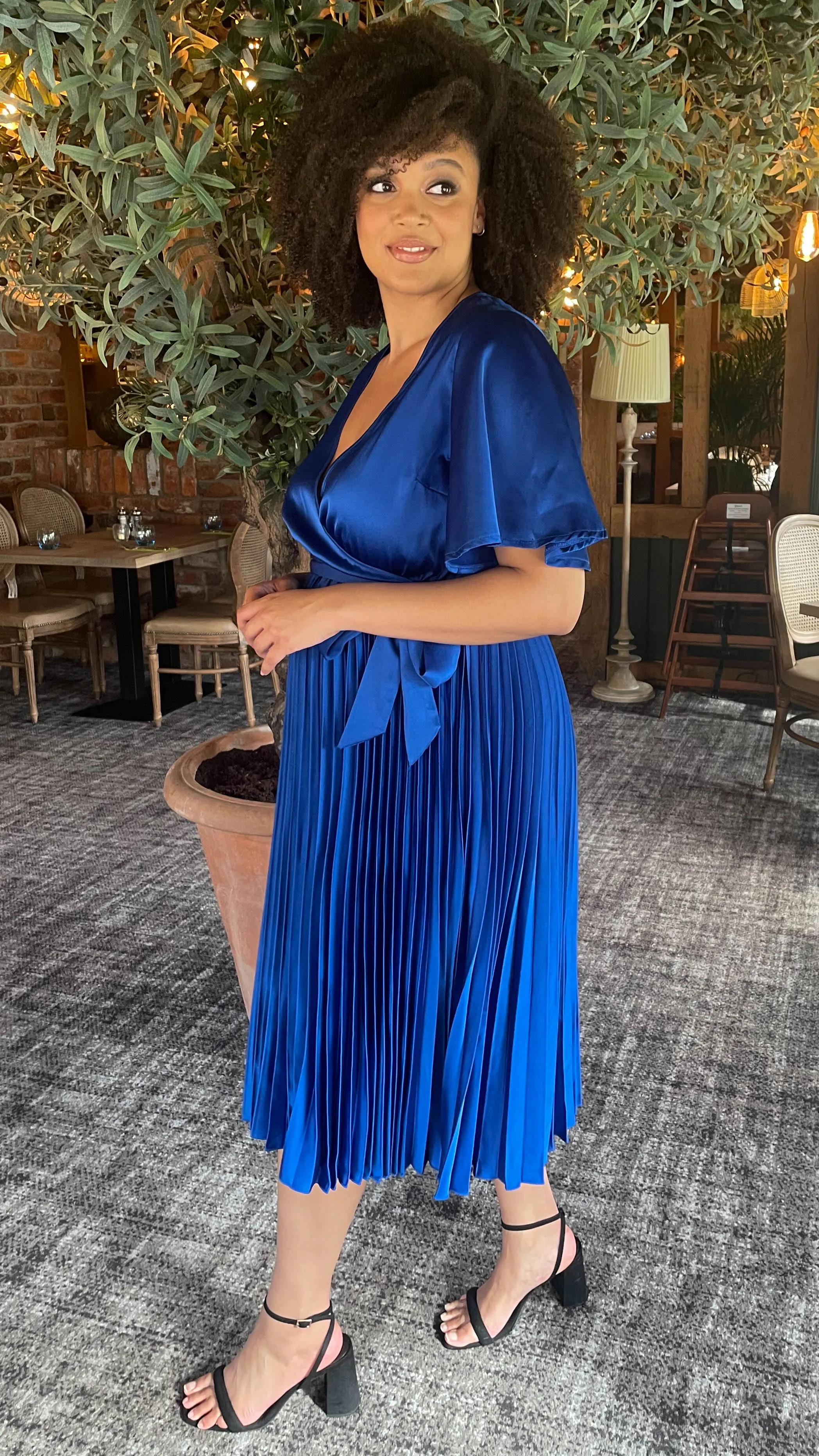 CurveWow Short Sleeve Pleated Wrap Dress Royal Blue