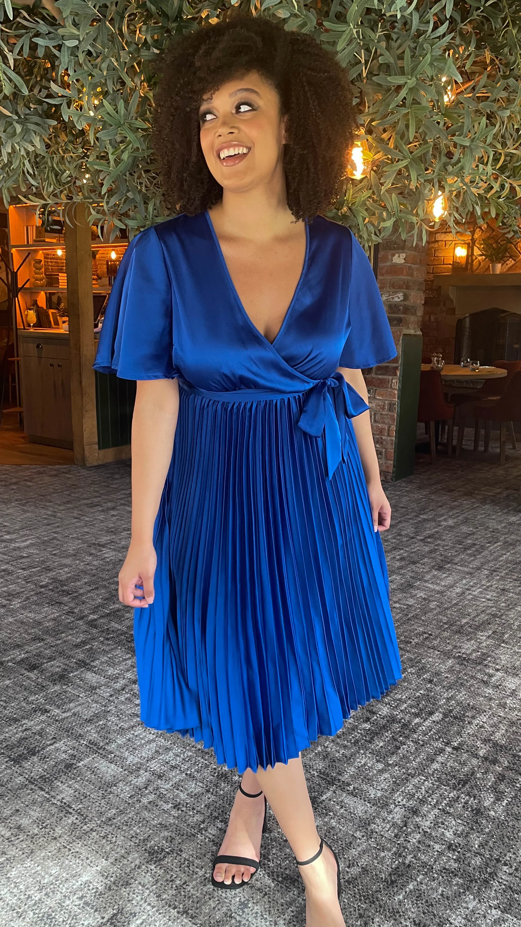 CurveWow Short Sleeve Pleated Wrap Dress Royal Blue