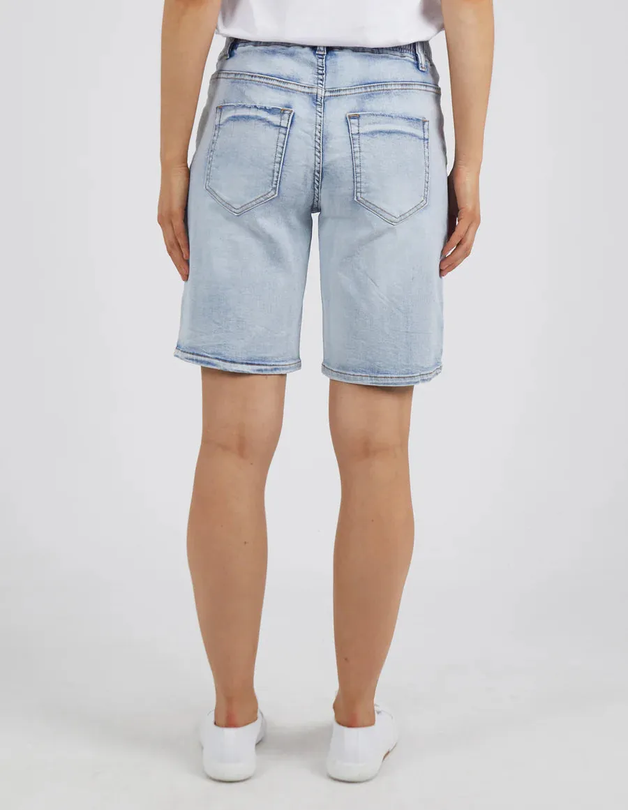 Foxwood Gabby Bermuda Short - Light Blue