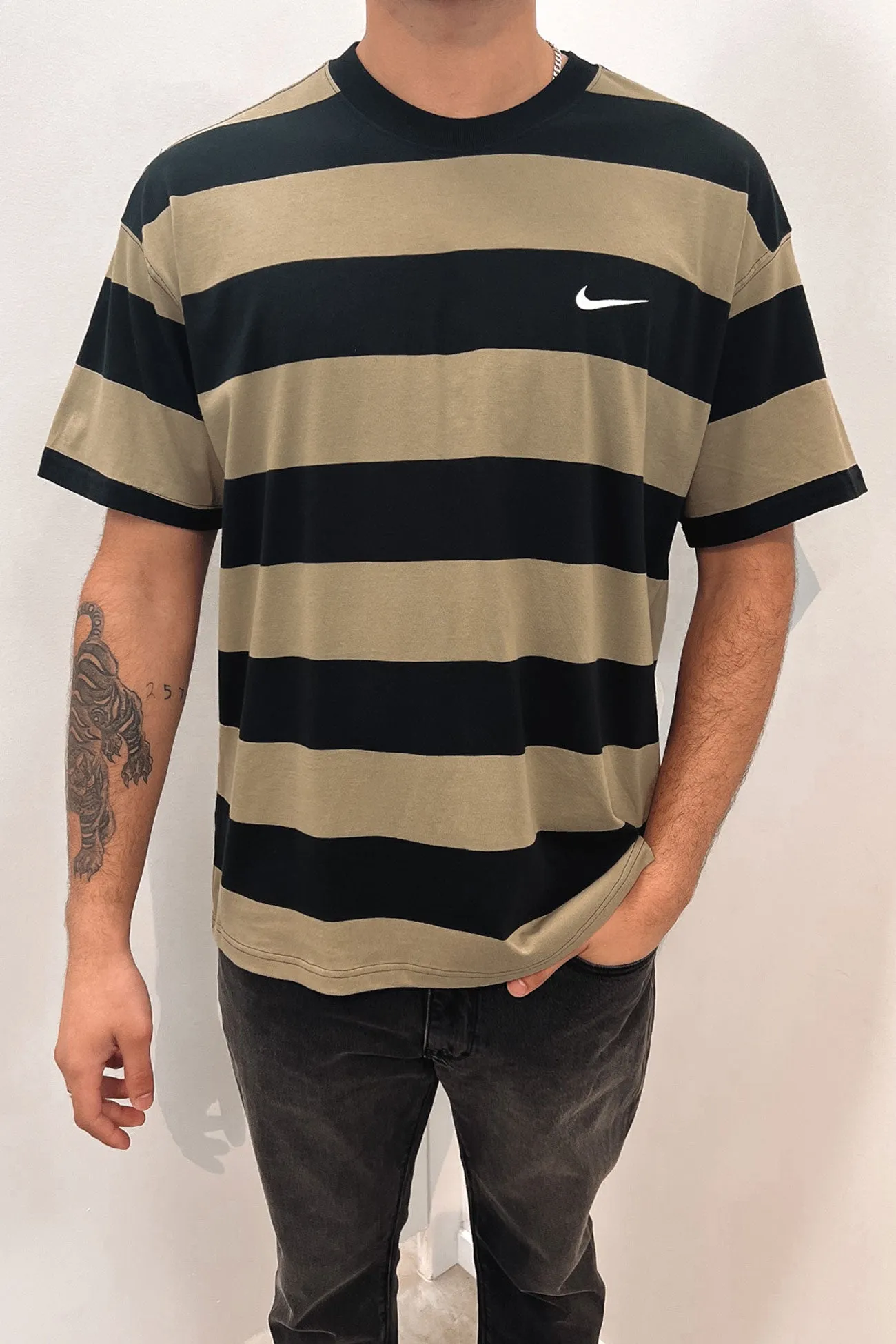 Nike SB Stripe Skate Tee Neutral Olive