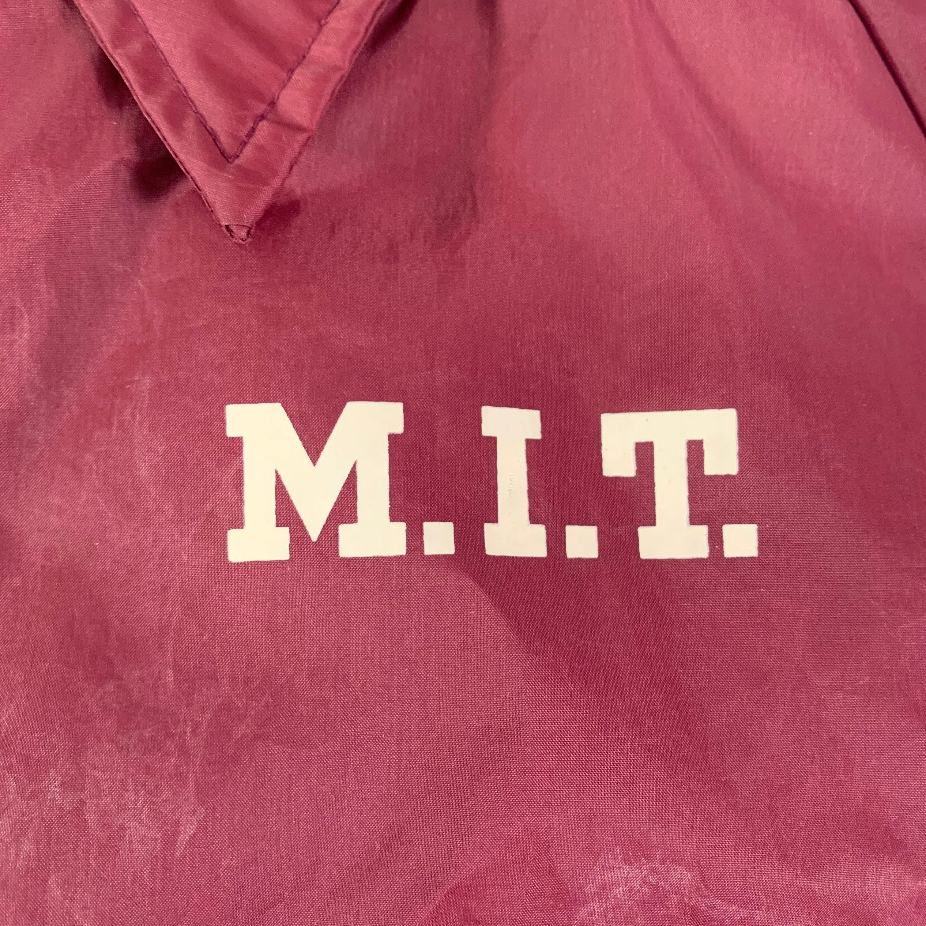 Vintage Champion Runner "M.I.T." Windbreaker