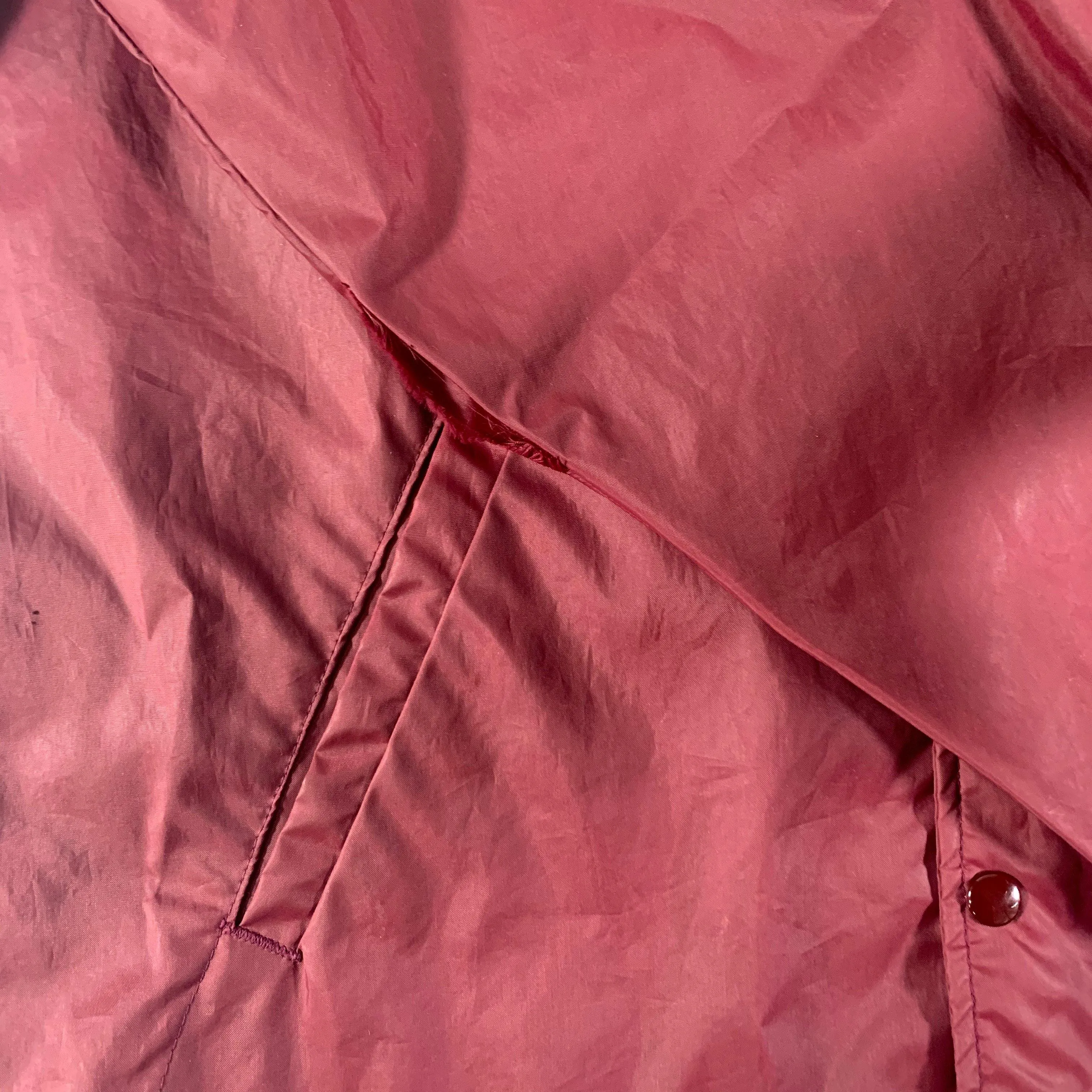 Vintage Champion Runner "M.I.T." Windbreaker